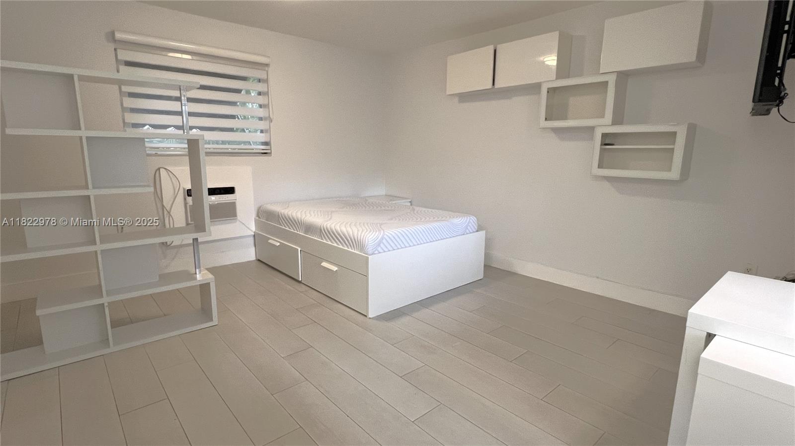 VILLA SANTANDER CONDO - Residential