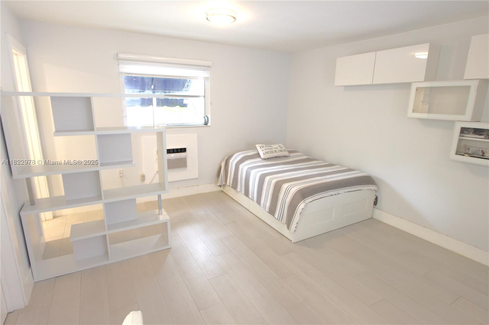 VILLA SANTANDER CONDO - Residential