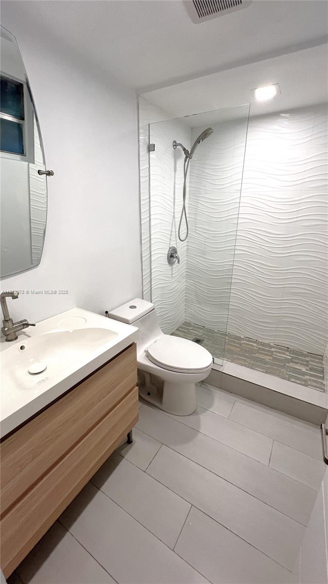 VILLA SANTANDER CONDO - Residential