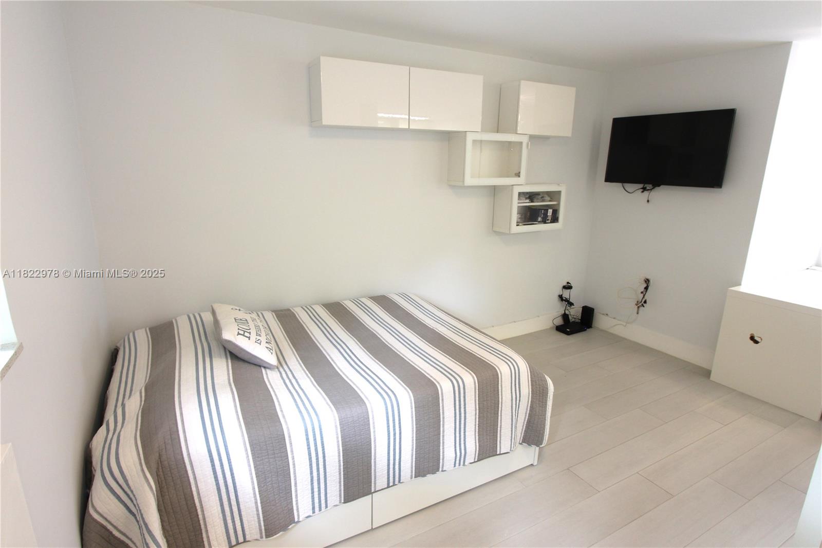 VILLA SANTANDER CONDO - Residential