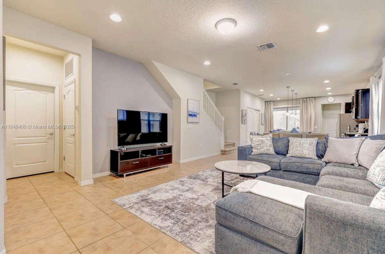 Windsor/Westside Phase - Residential