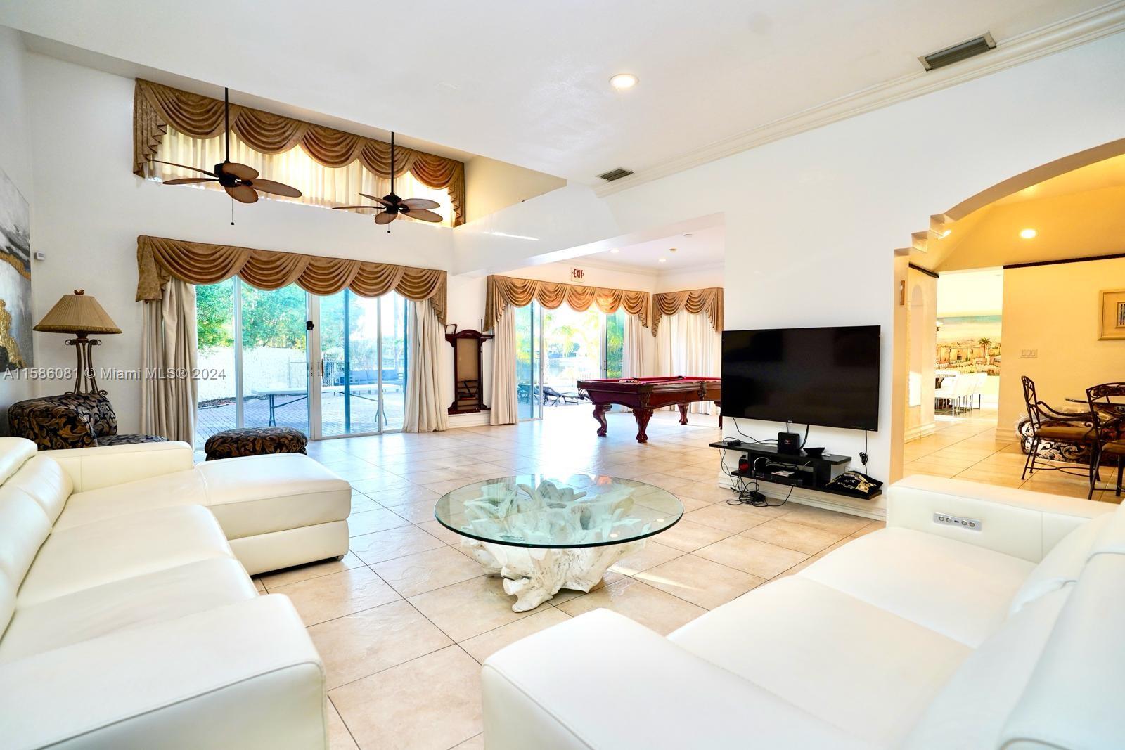 Photo 5 of 36 of listing 0ca9c235-bc1b-4b7d-899e-6f19e9096e34 house