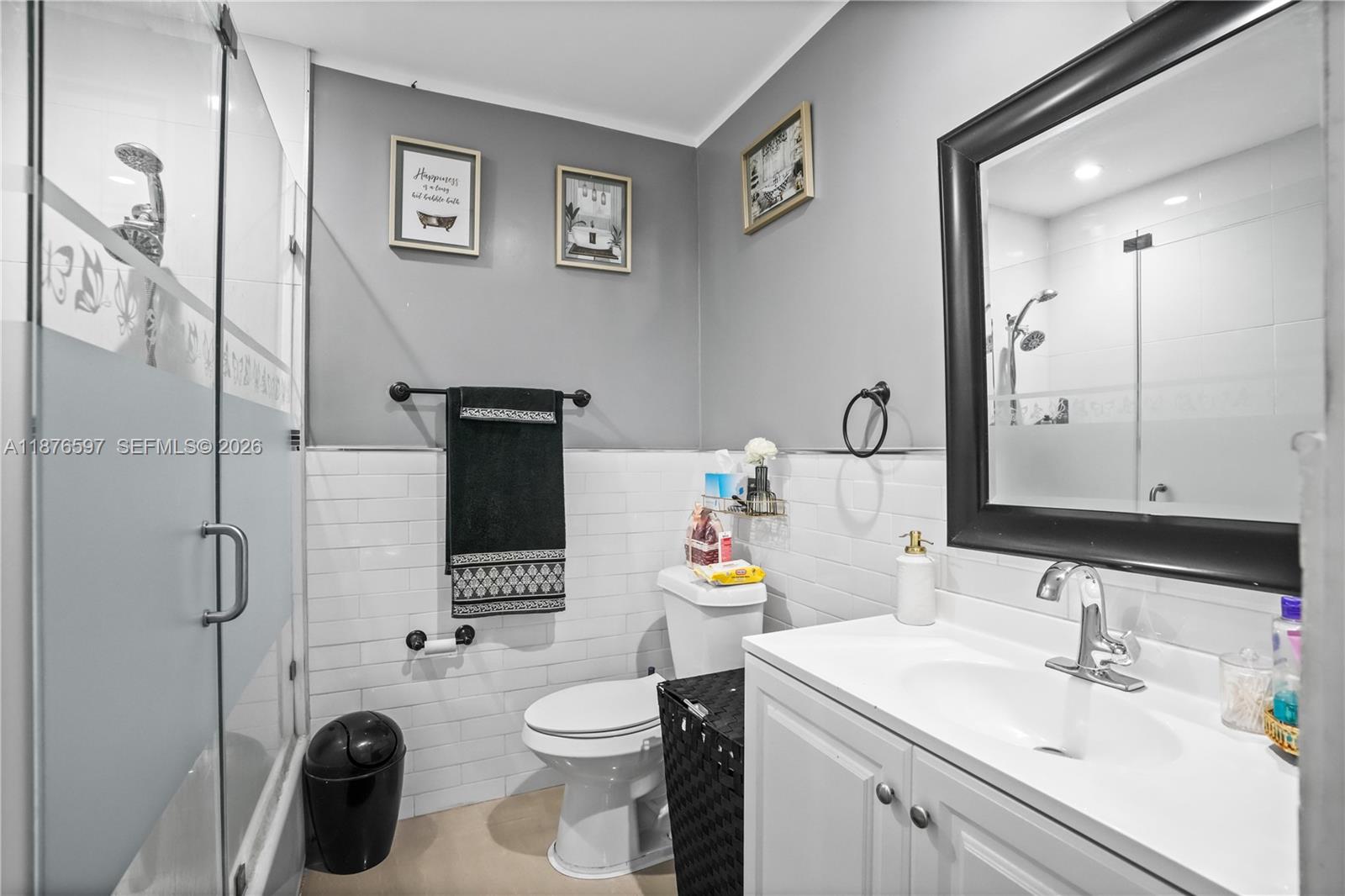 GOLDEN HIGHLANDS EST - Residential