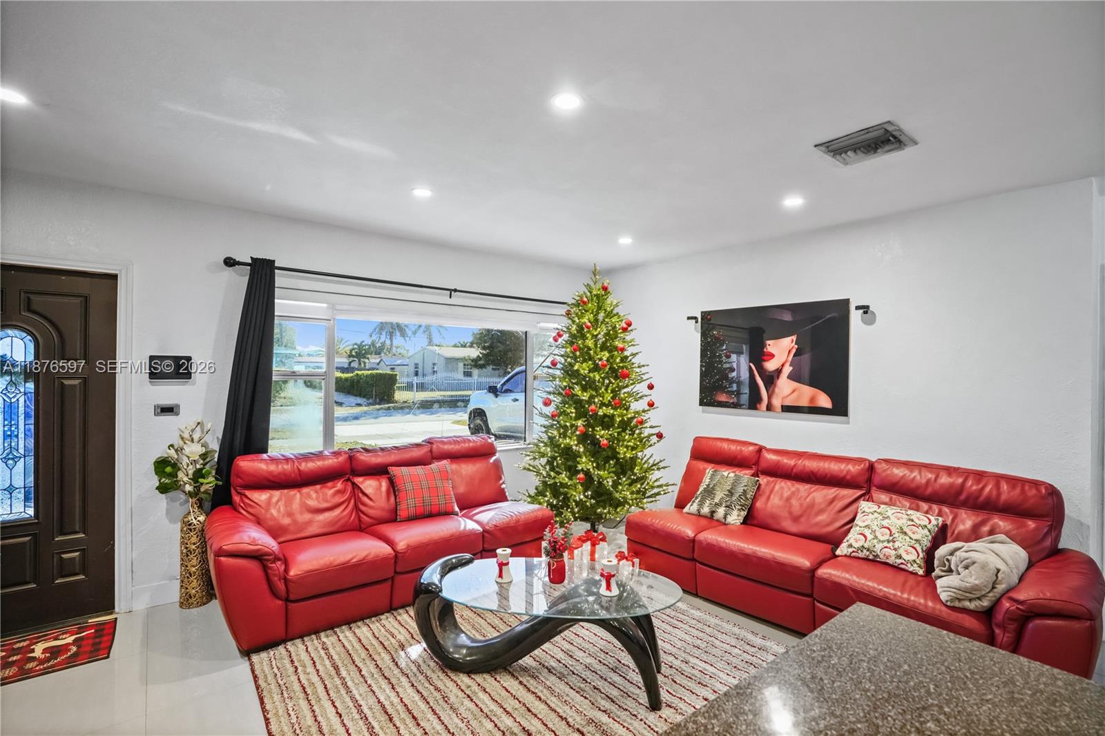 GOLDEN HIGHLANDS EST - Residential