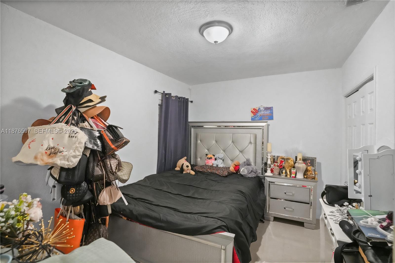 GOLDEN HIGHLANDS EST - Residential