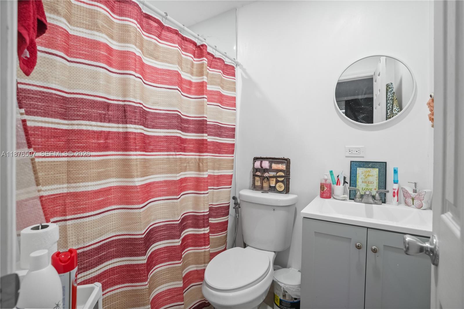 GOLDEN HIGHLANDS EST - Residential