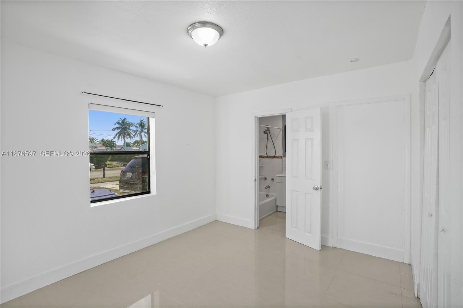 GOLDEN HIGHLANDS EST - Residential