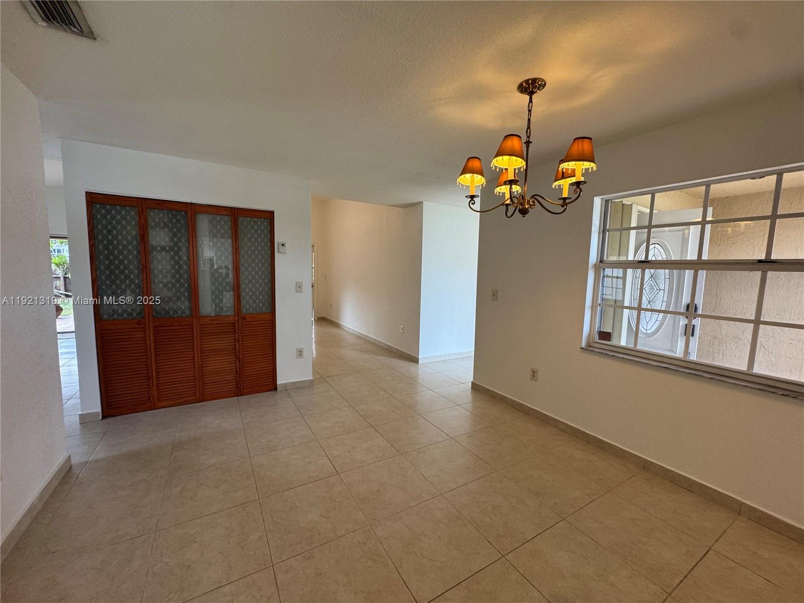 BIRD LAKES SOUTH SEC 2 - Residential