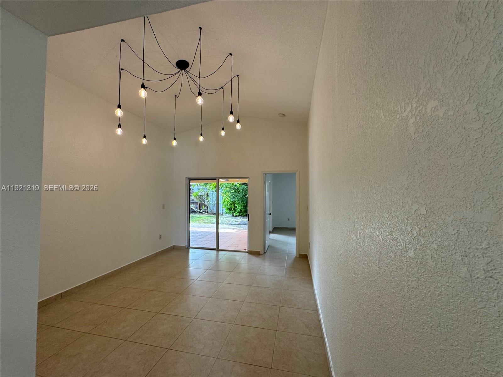 BIRD LAKES SOUTH SEC 2 - Residential