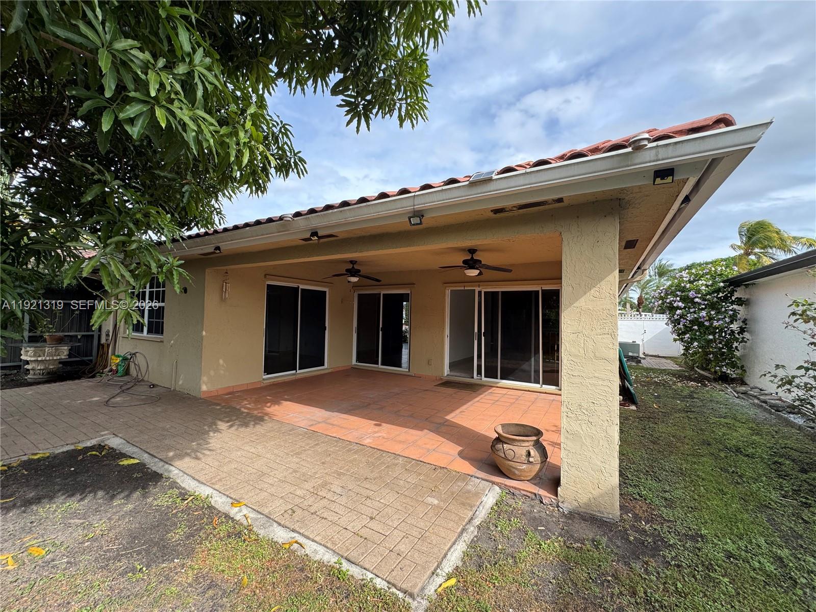 BIRD LAKES SOUTH SEC 2 - Residential