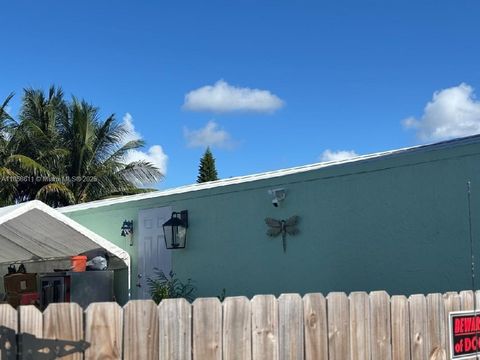 Miami-Dade County Mobile Homes for sale 26 451 SE 8th St Homestead FL 33030