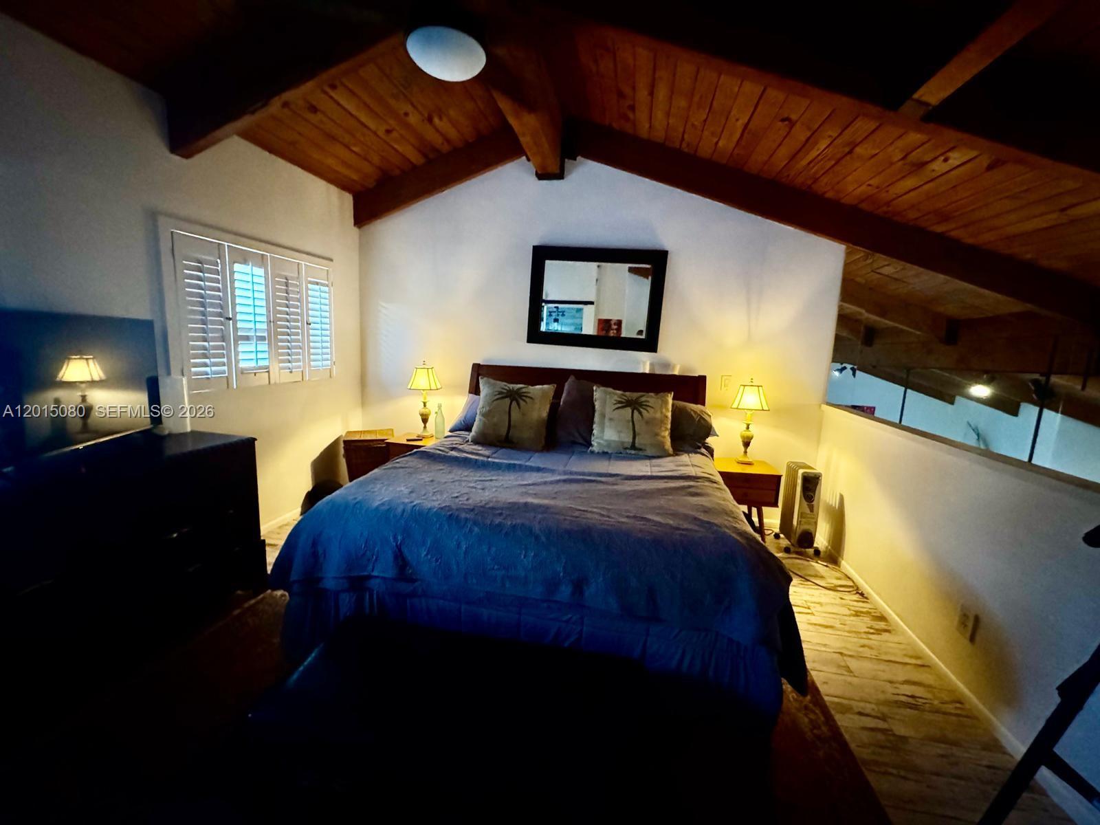 COLEE HAMMOCK TOWNHOUSES - Residential Lease