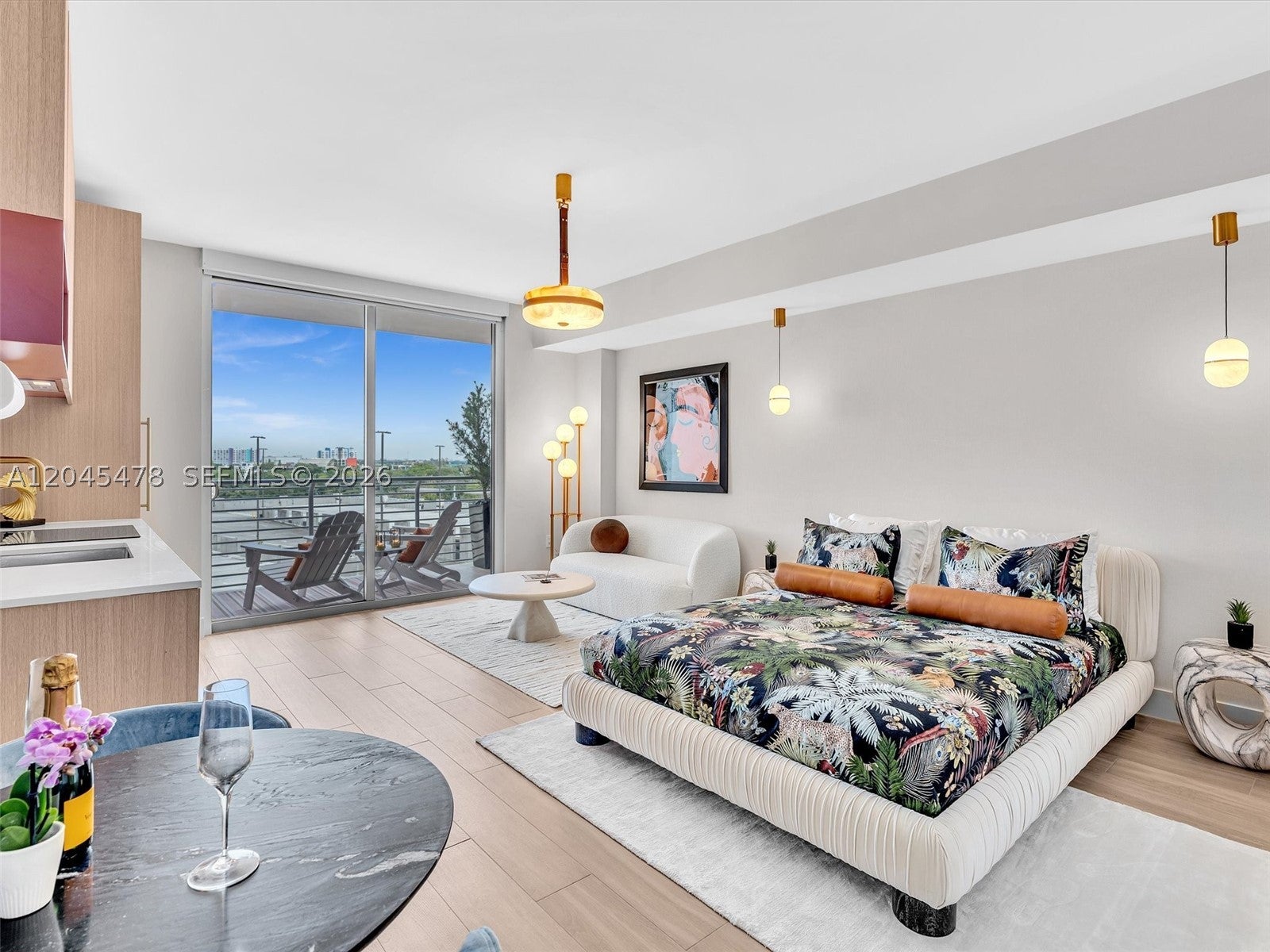 90 NE 32nd st 724