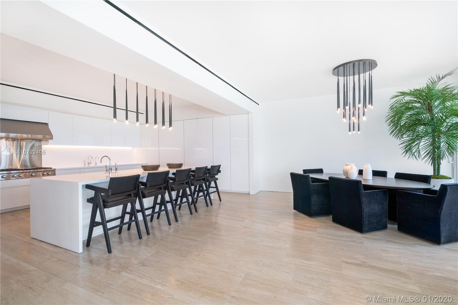 SURF CLUB CONDO - Residential