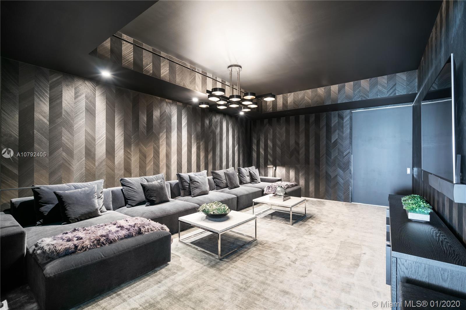 SURF CLUB CONDO - Residential