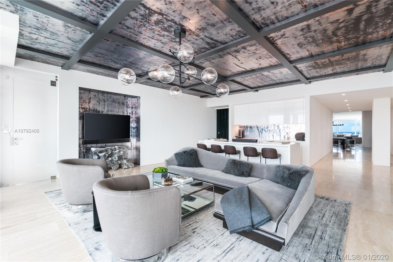 SURF CLUB CONDO - Residential