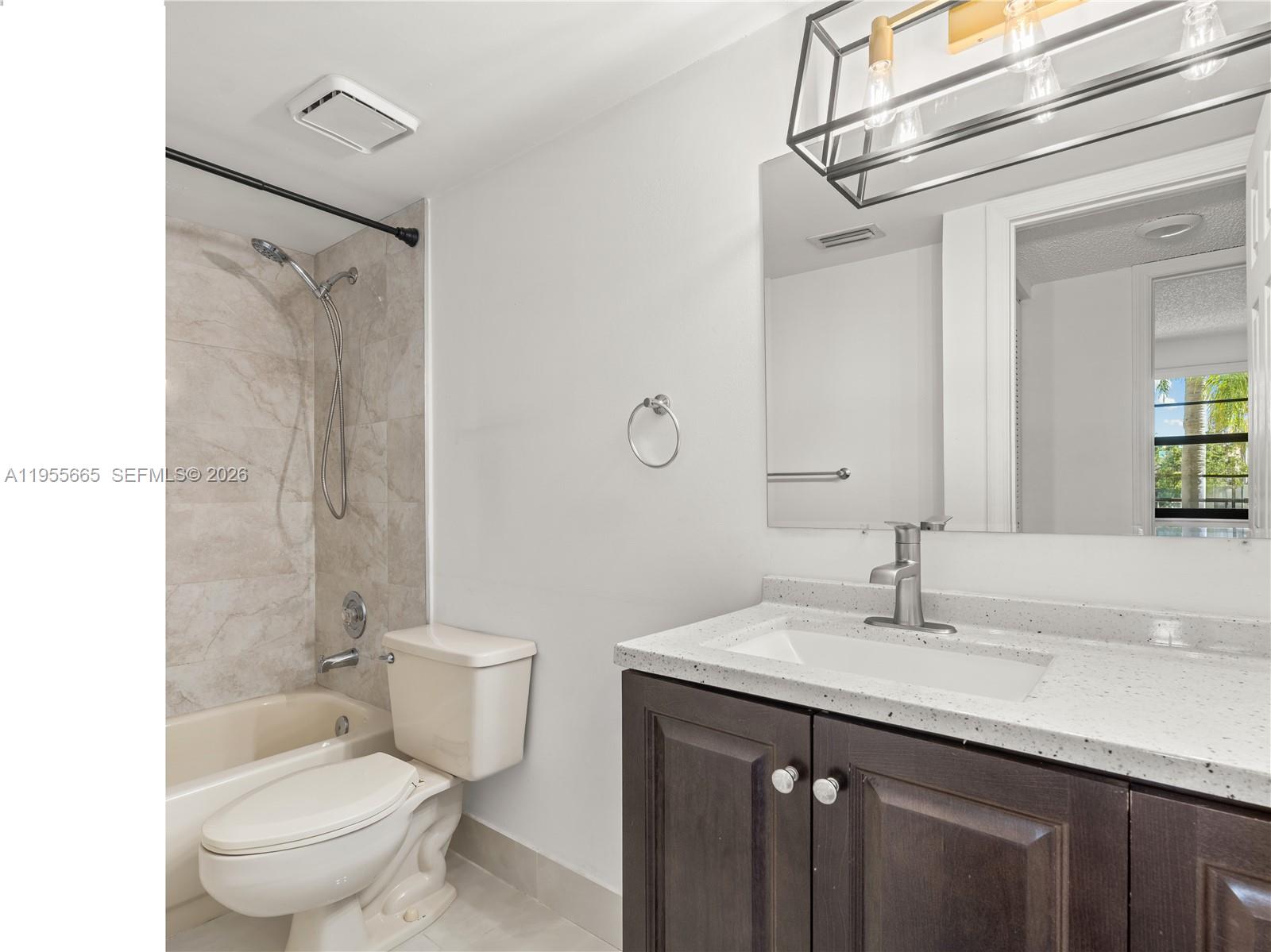 FAIRFAX CONDOMINIUM H - Residential