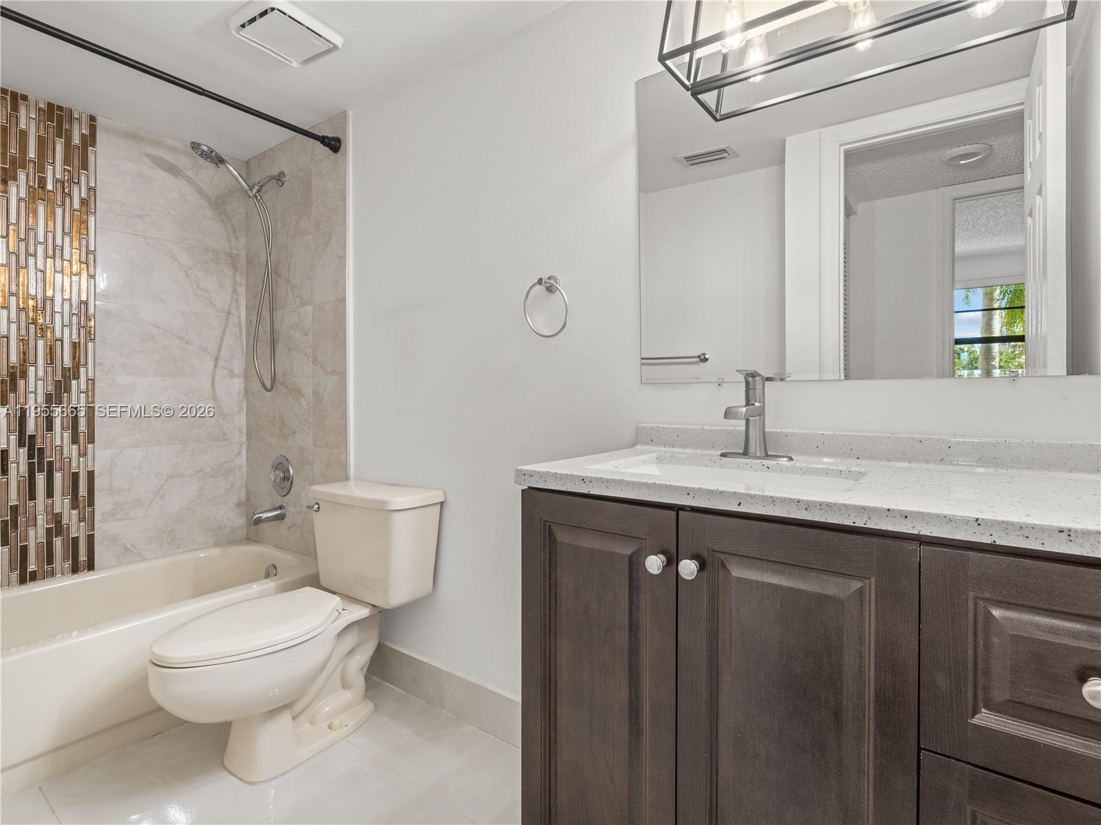 FAIRFAX CONDOMINIUM H - Residential