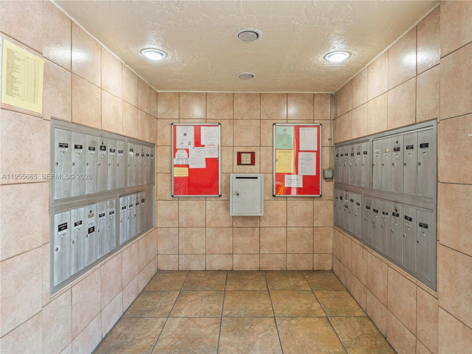 FAIRFAX CONDOMINIUM H - Residential