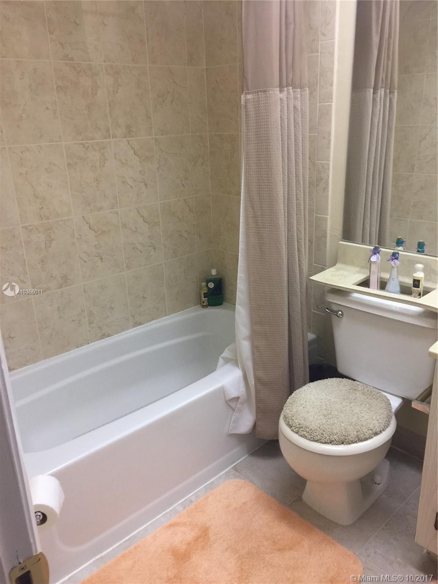 SUNCREST TOWNHOUSE CONDO - Residential