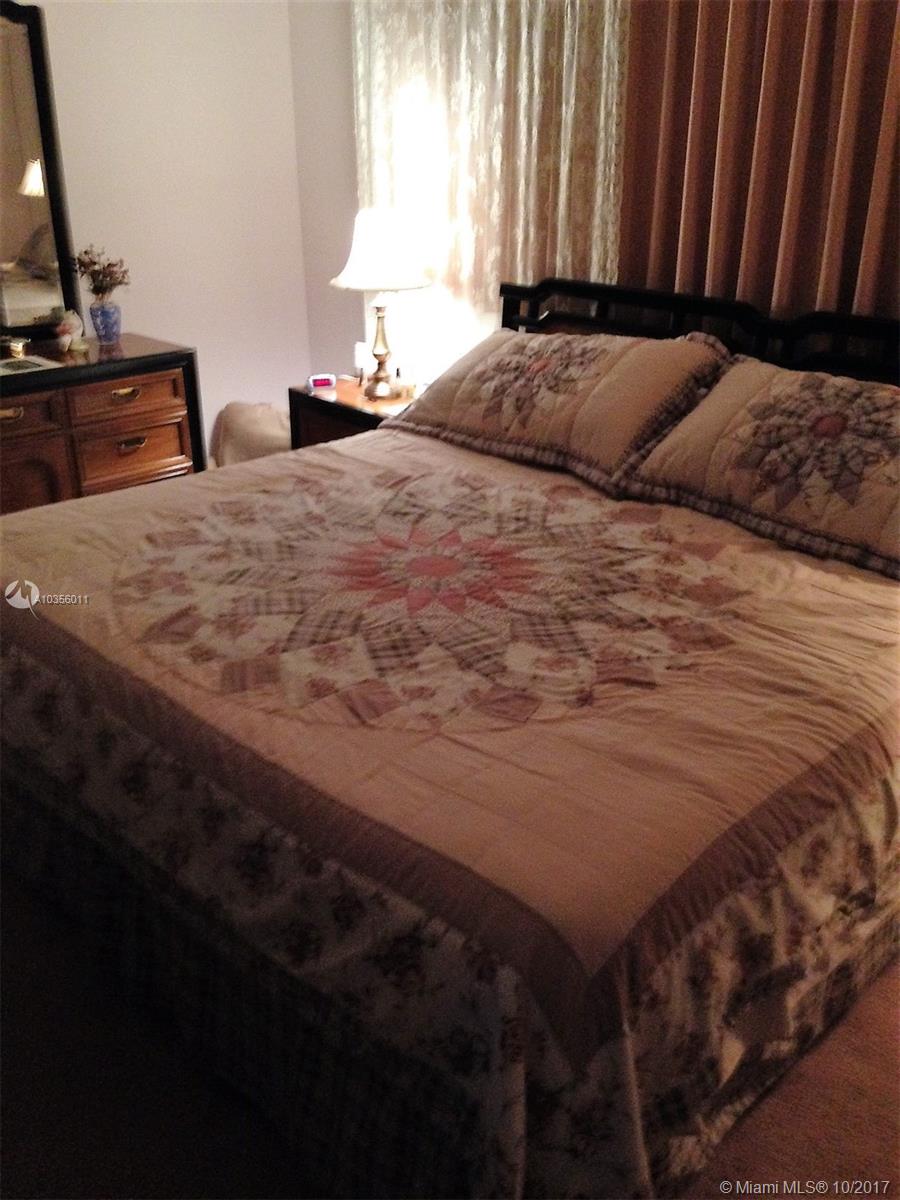 SUNCREST TOWNHOUSE CONDO - Residential