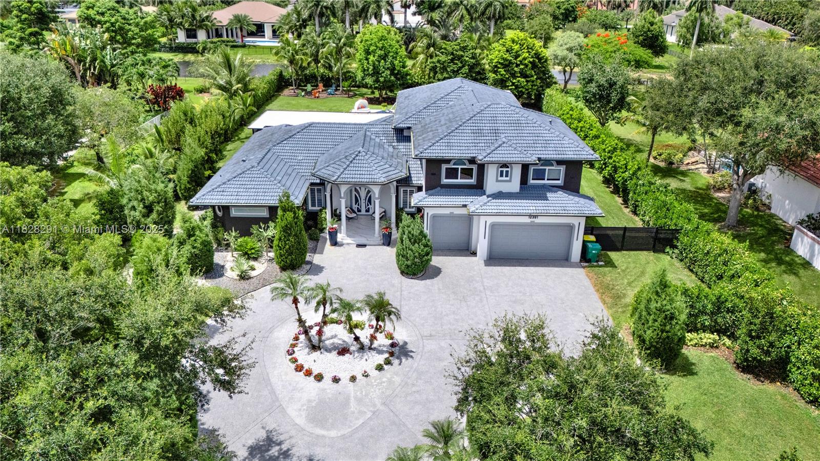 ESTATES OF HIDDEN ACRES - Residential