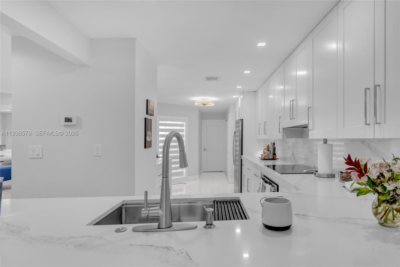 DORAL WOODS - Residential