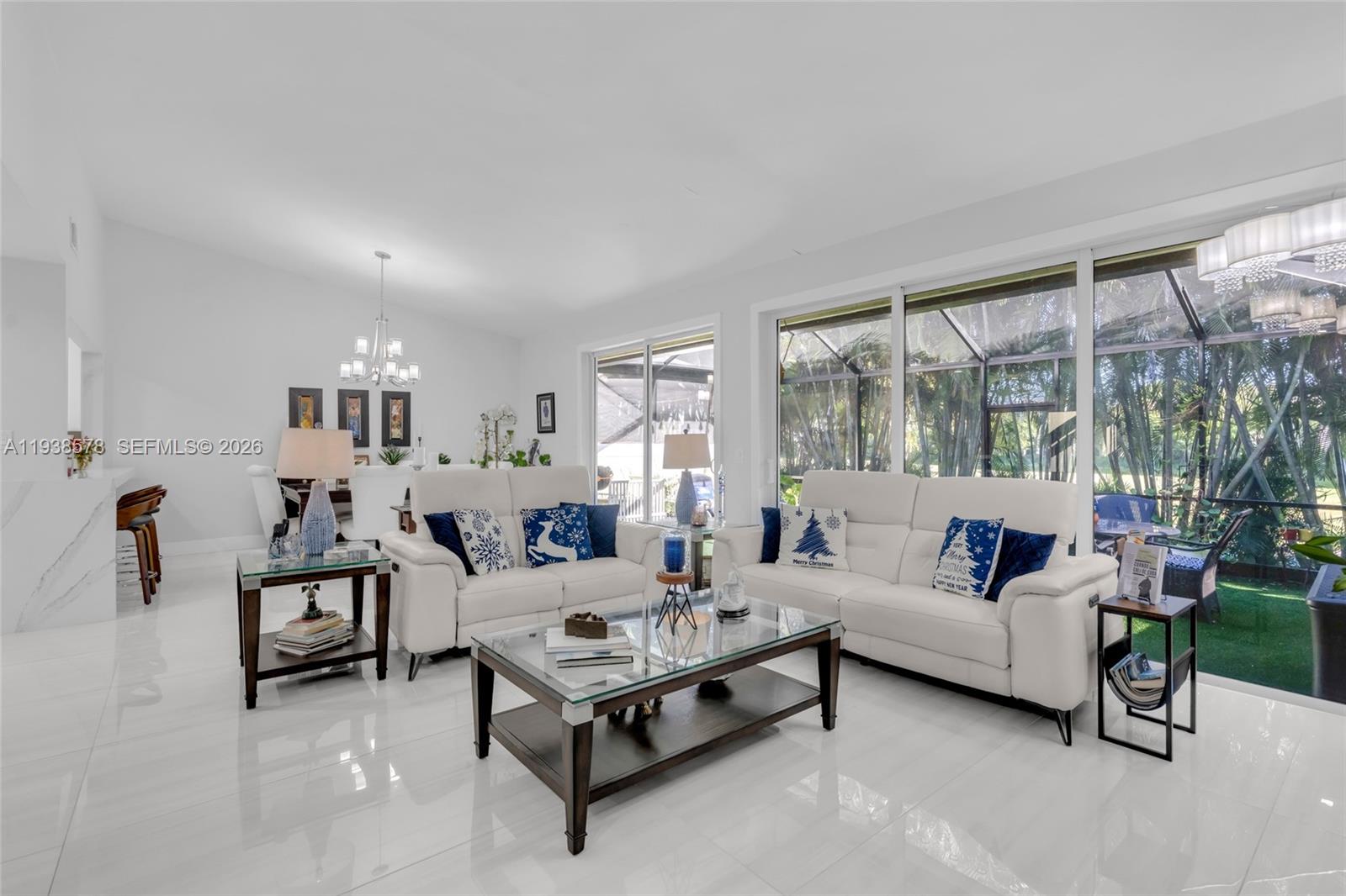 DORAL WOODS - Residential
