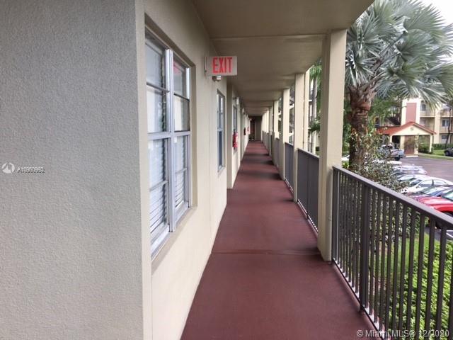 IVANHOE EAST AT CENTURY V - Residential