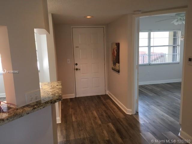IVANHOE EAST AT CENTURY V - Residential