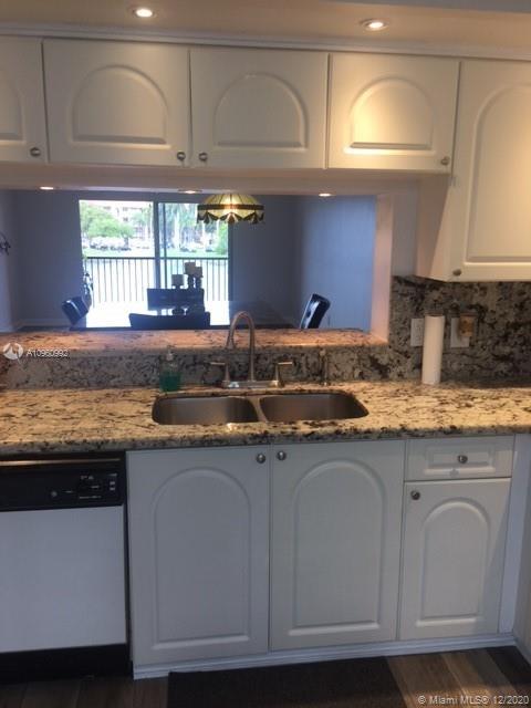 IVANHOE EAST AT CENTURY V - Residential