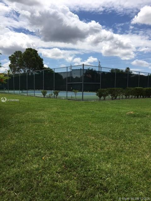 IVANHOE EAST AT CENTURY V - Residential