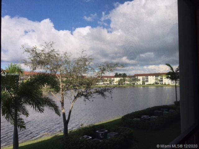 IVANHOE EAST AT CENTURY V - Residential