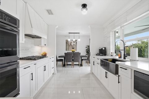 Tiny photo for 11920 NW 31st Pl, Sunrise, FL 33323 (MLS # A12001566)