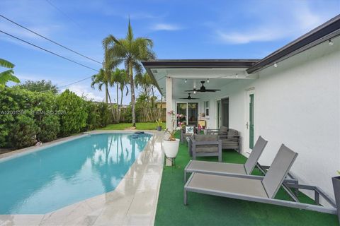 Tiny photo for 11920 NW 31st Pl, Sunrise, FL 33323 (MLS # A12001566)