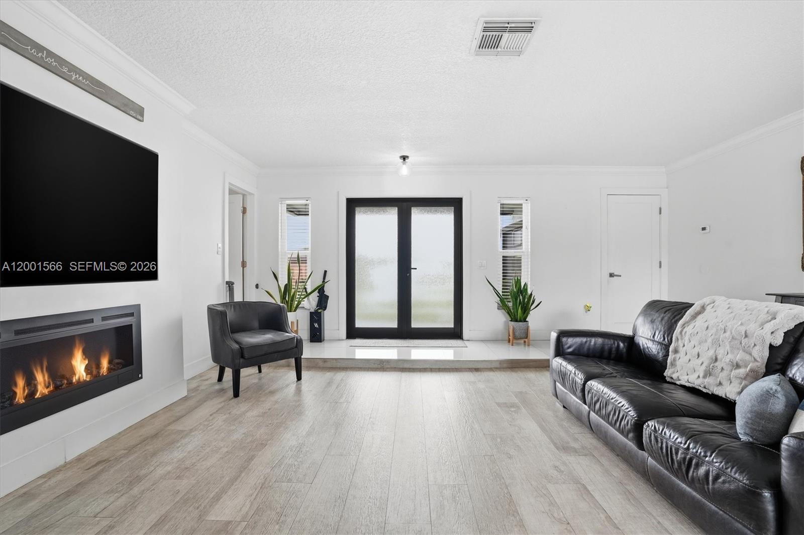 SUNRISE GOLF VILLAGE SEC - Residential