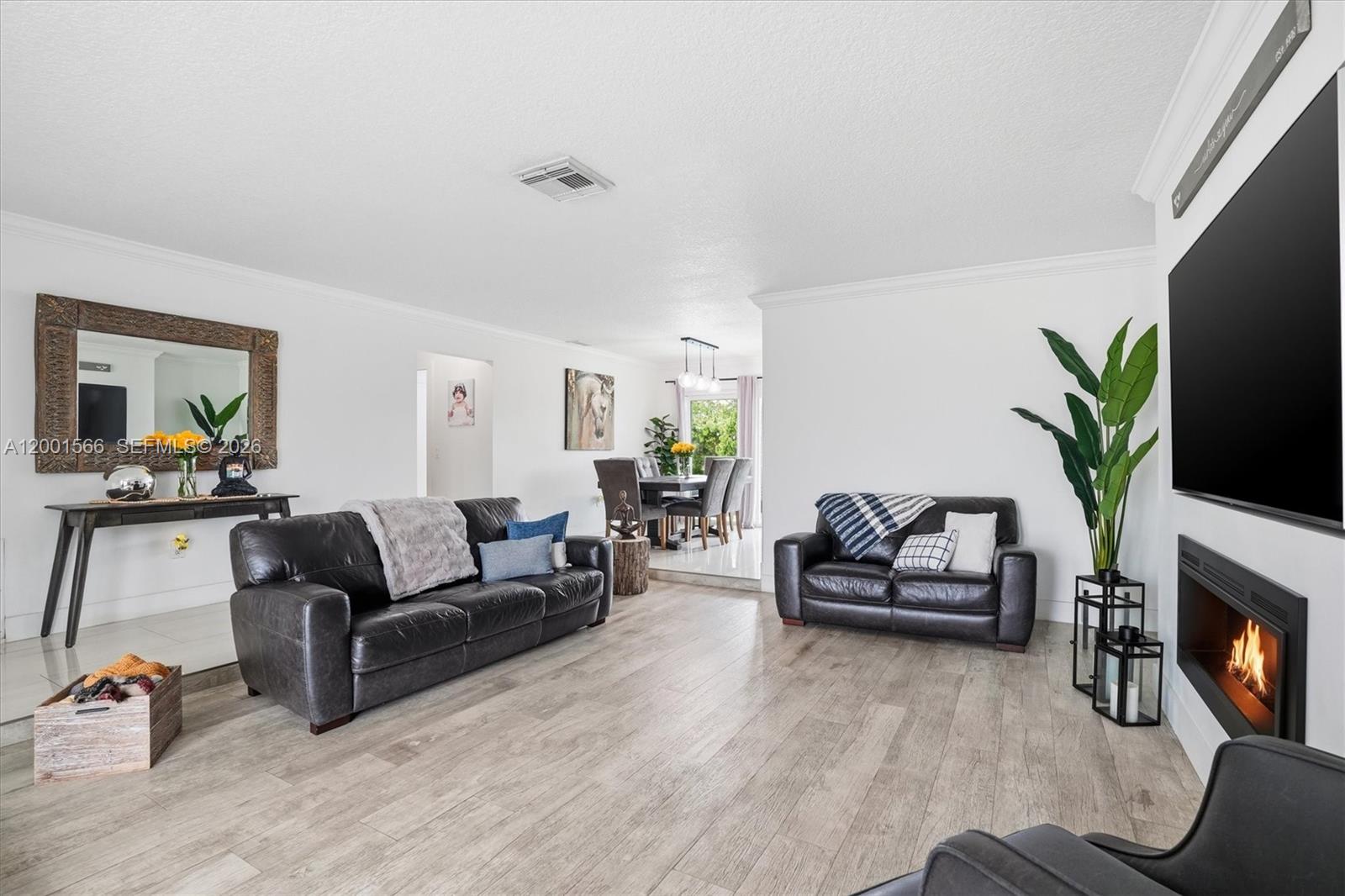 SUNRISE GOLF VILLAGE SEC - Residential