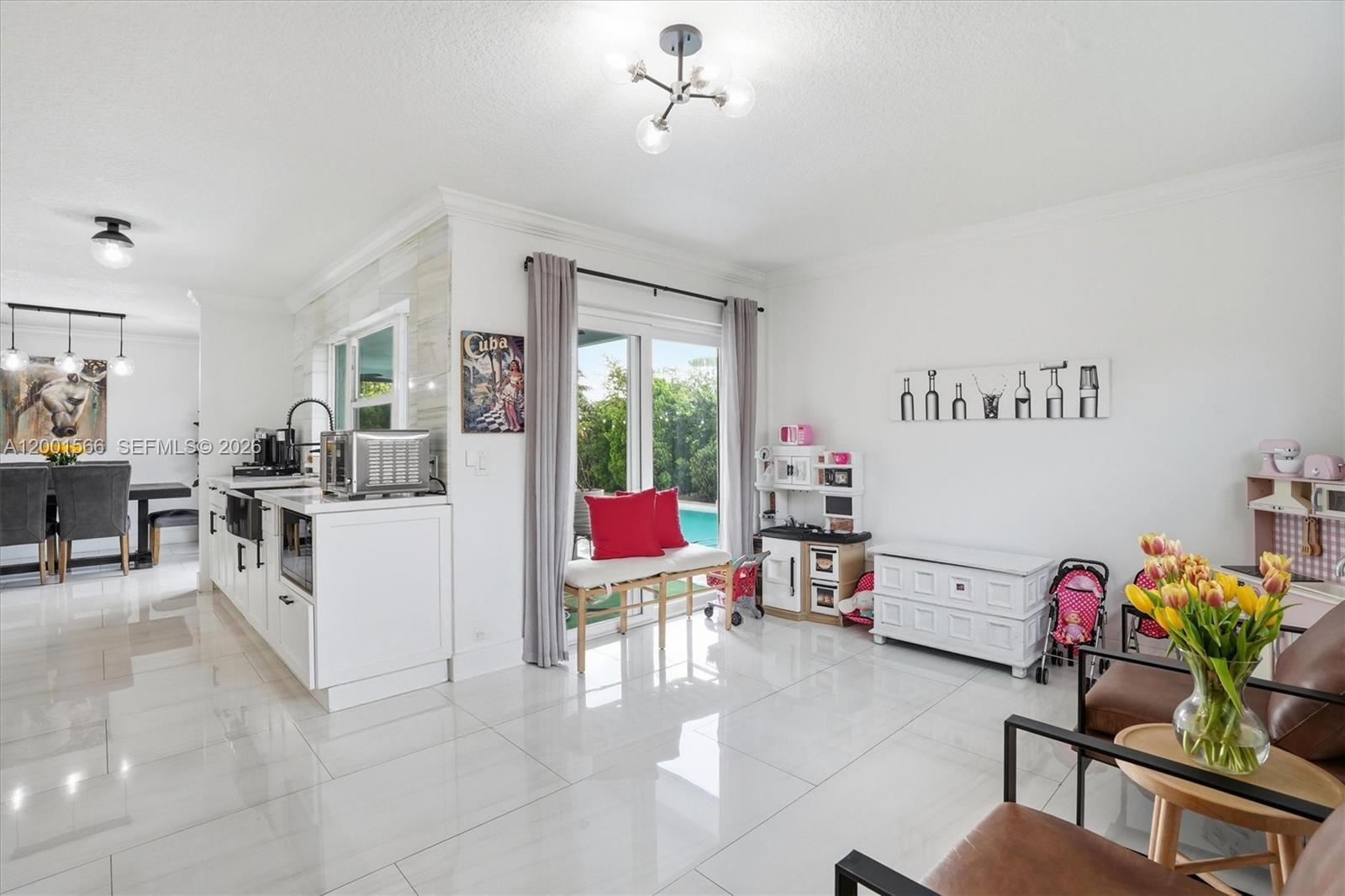 SUNRISE GOLF VILLAGE SEC - Residential