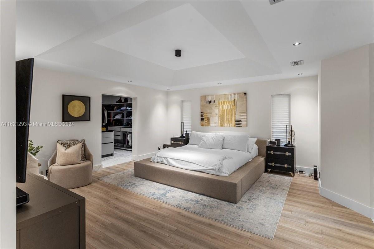 PLANTATION ACRES PLAZA - Residential