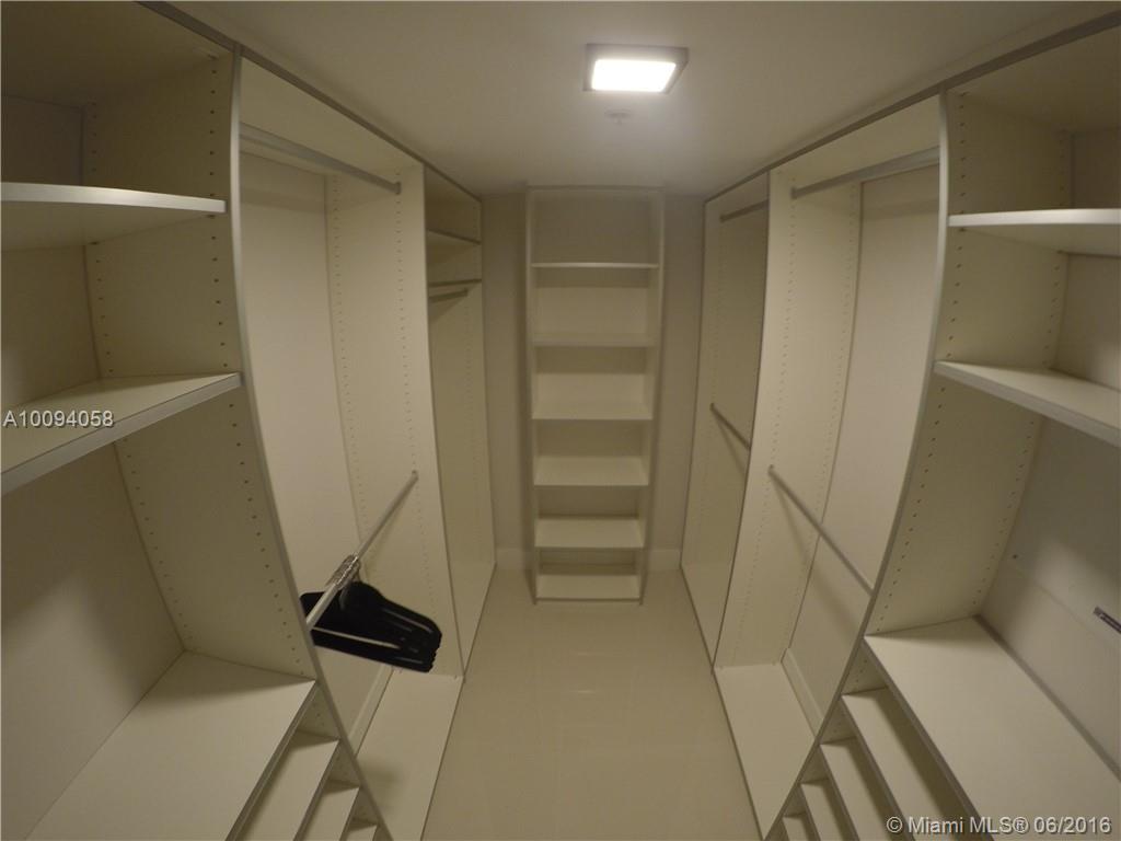 400 Sunny Isles Condo Eas - Residential Lease