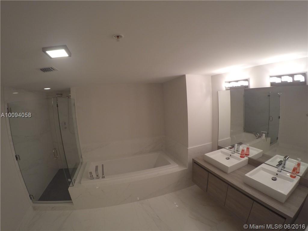 400 Sunny Isles Condo Eas - Residential Lease