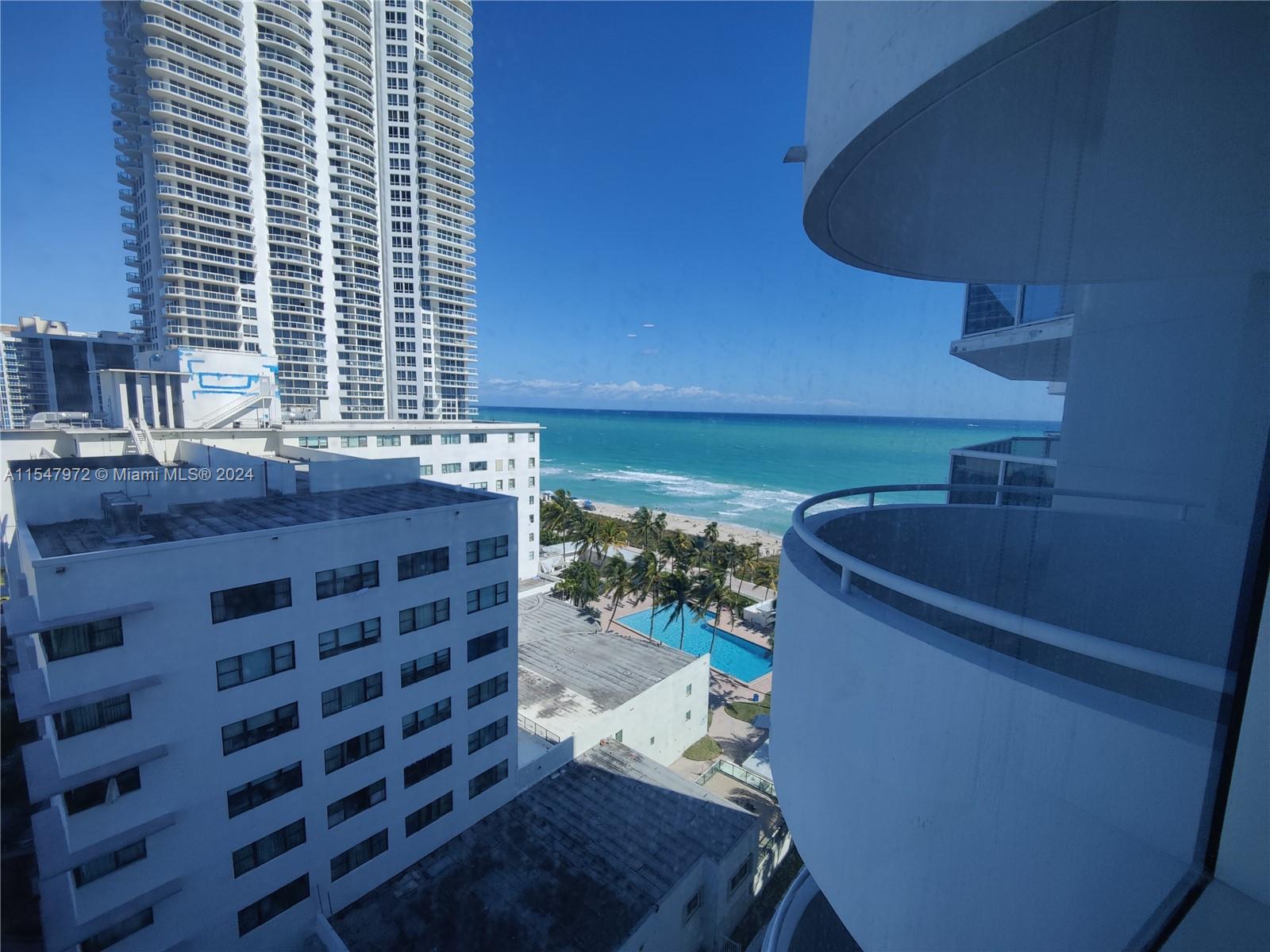 Property for Sale at 6301 Collins Ave 1407, Miami Beach, Miami-Dade County, Florida - Bedrooms: 2 
Bathrooms: 2  - $989,900