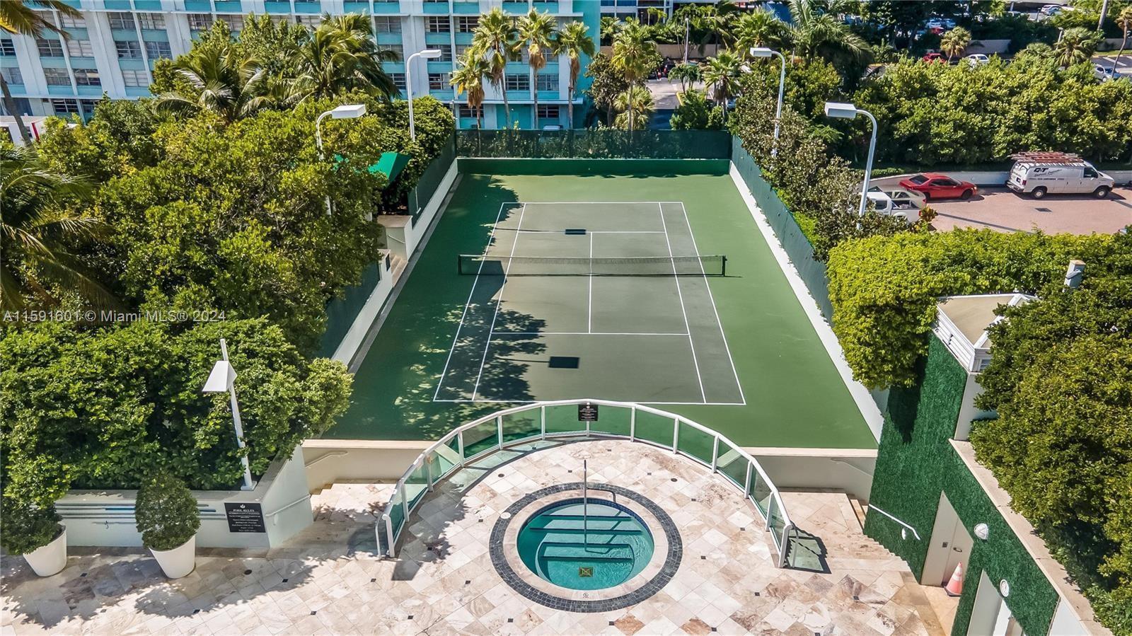 SANTA MARIA CONDO - Residential