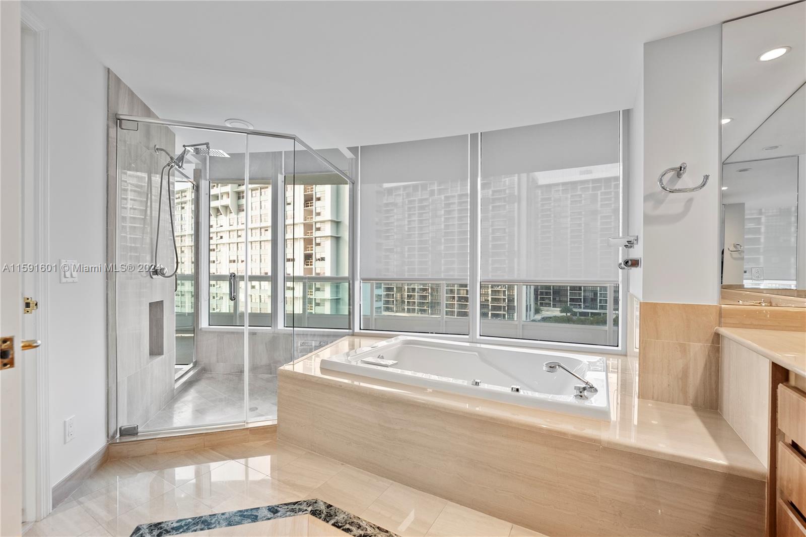 SANTA MARIA CONDO - Residential