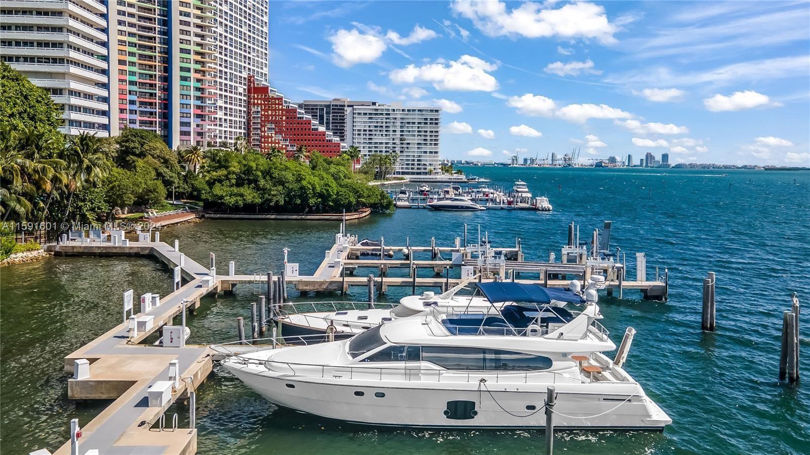 SANTA MARIA CONDO - Residential