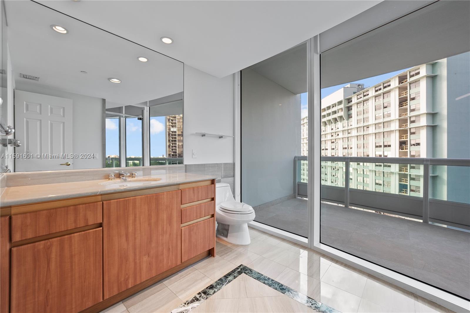 SANTA MARIA CONDO - Residential