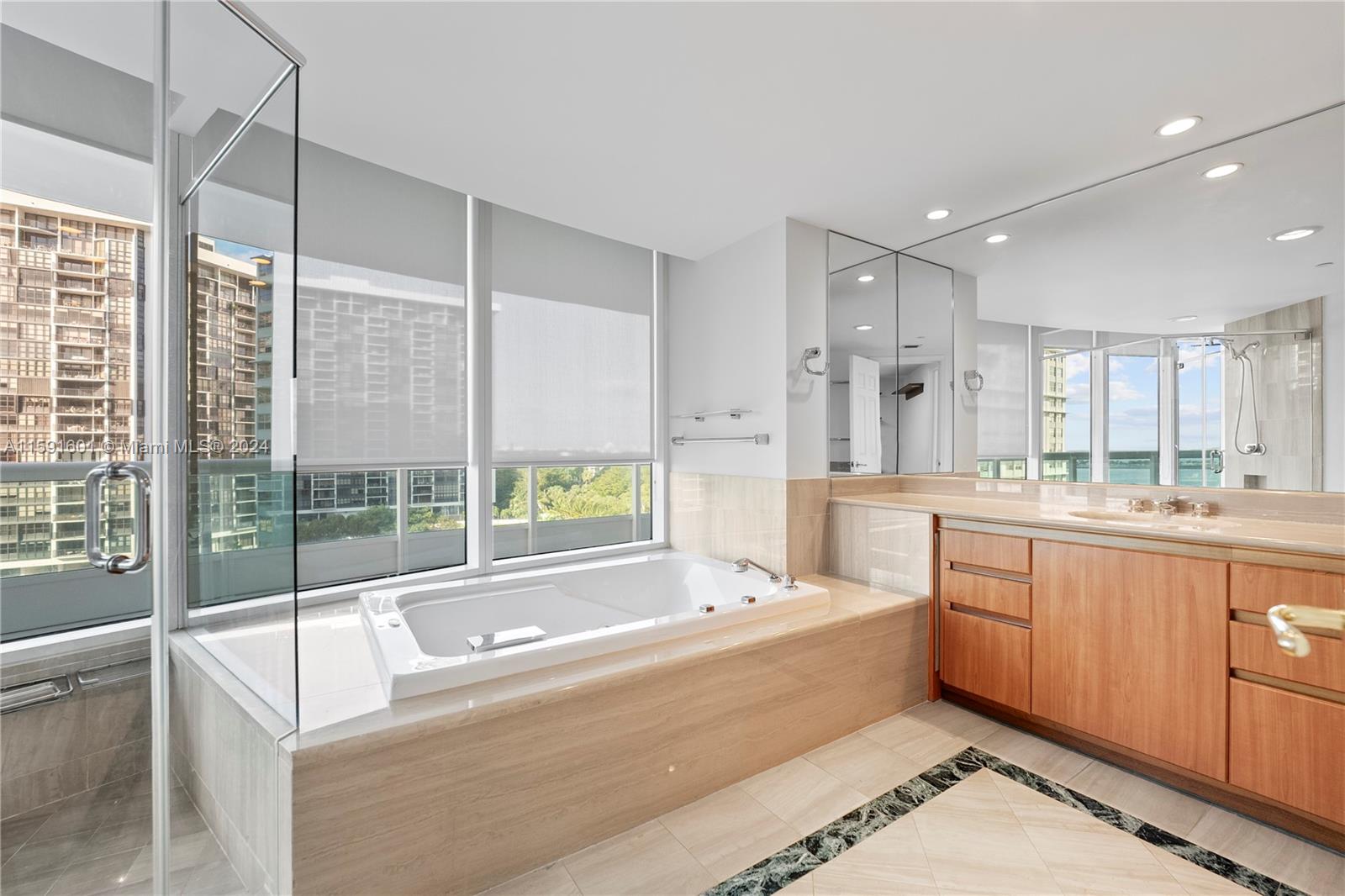 SANTA MARIA CONDO - Residential