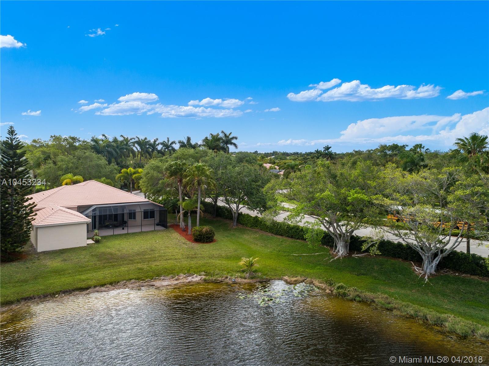 OAKBROOK - Residential