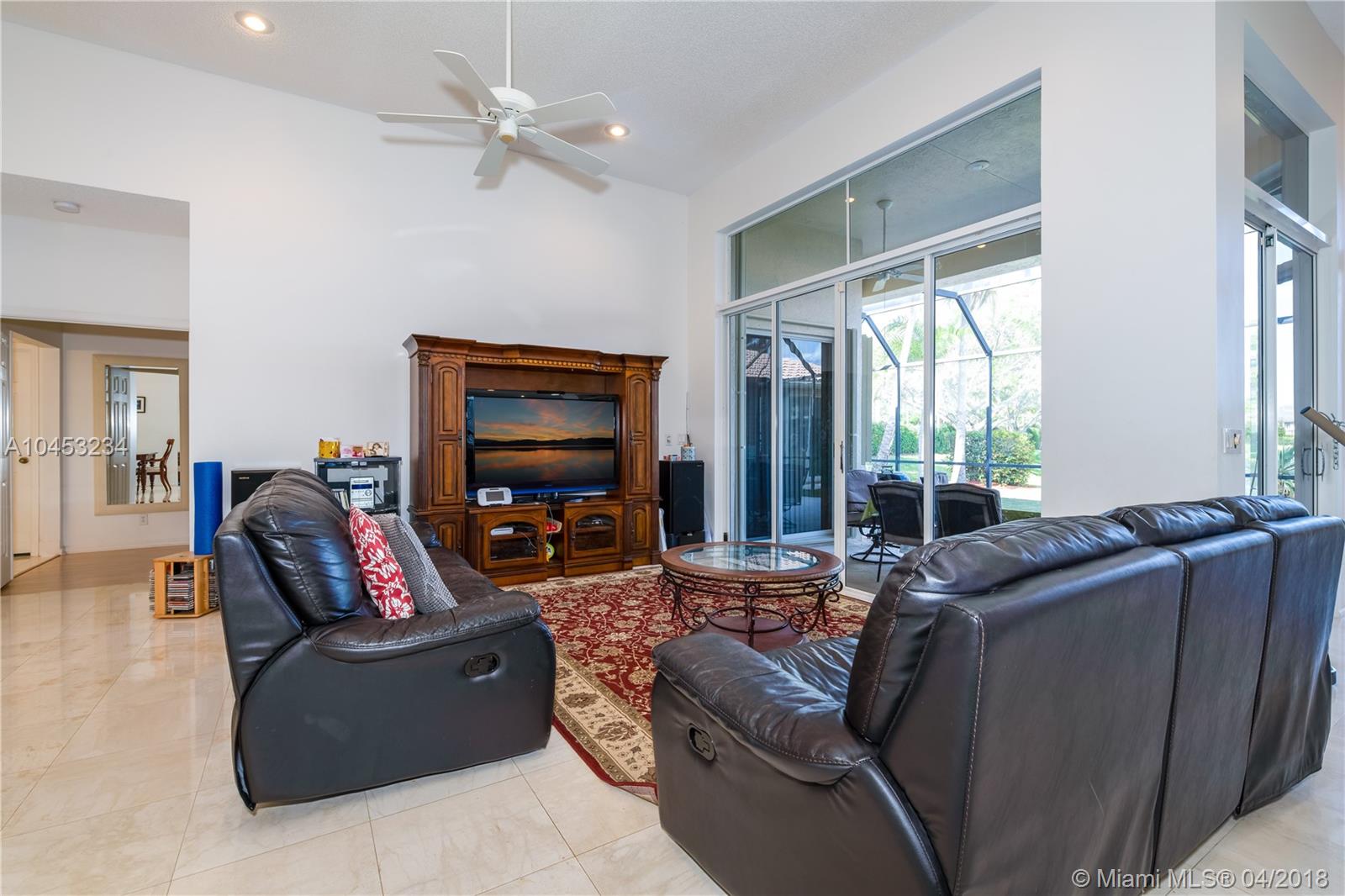 OAKBROOK - Residential