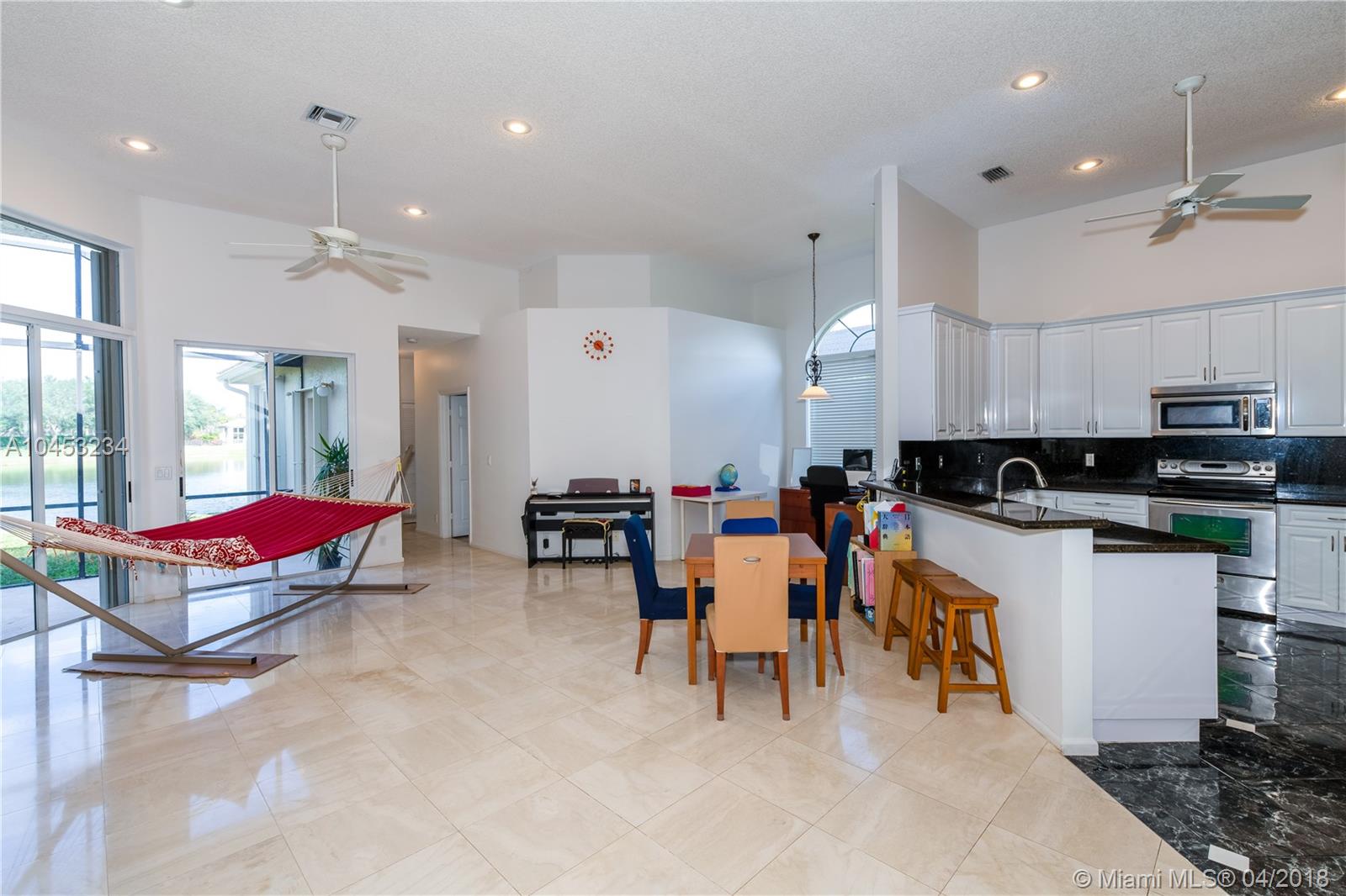 OAKBROOK - Residential